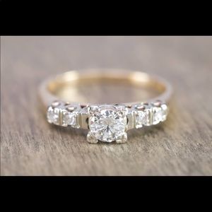 💍.40 carat diamond ring - size 6! 💍